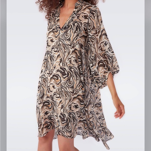 Diane Von Furstenberg Ileana Chiffon XS Loose Fit Dress Lightweight See Through - Picture 6 of 8